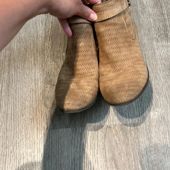 Circus by Sam Edelman Phoenix Ankle Bootie - Picture 7 of 9